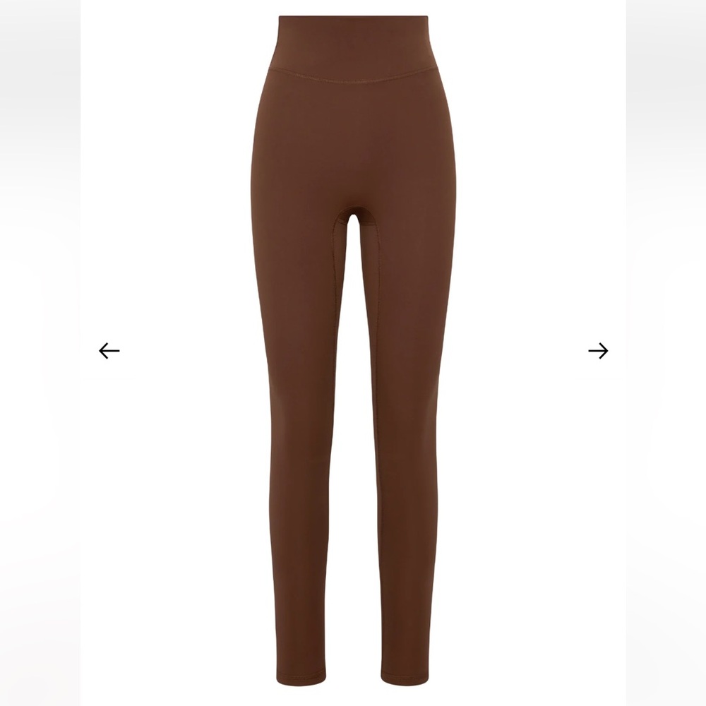 Monday Body Acadia Leggings